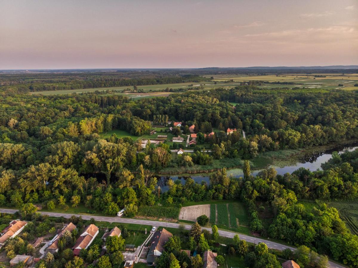 Отель Gemenc Vendeghaz Hercegszanto Экстерьер фото